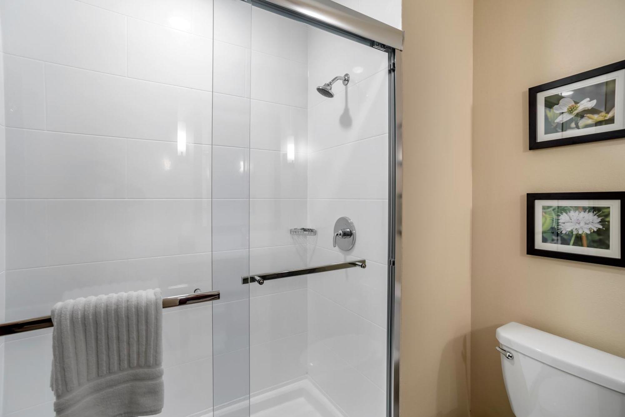 Comfort Inn & Suites Уинчестер Номер фото